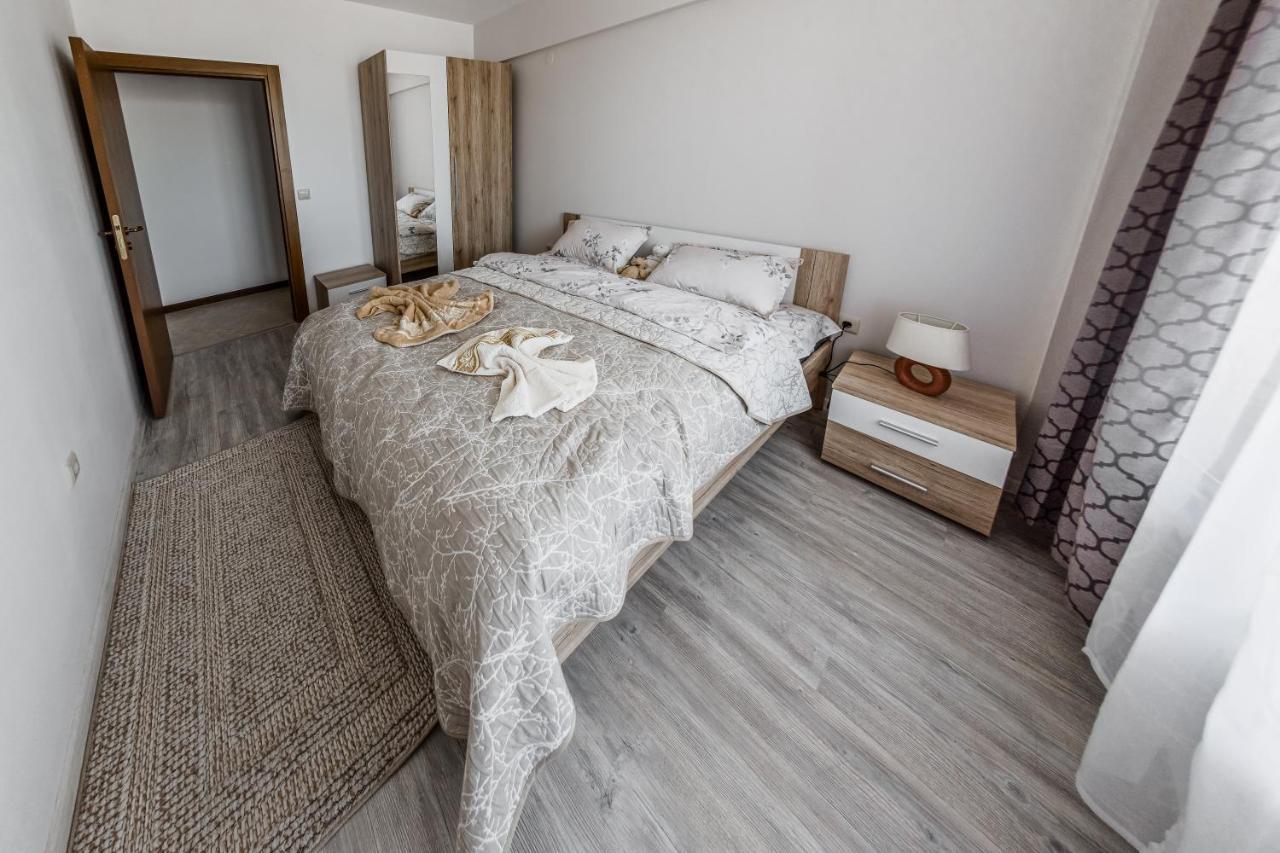דירה Next To Gondola. Cosy & Elegant 2 Bedroom In Neon Complex בנסקו