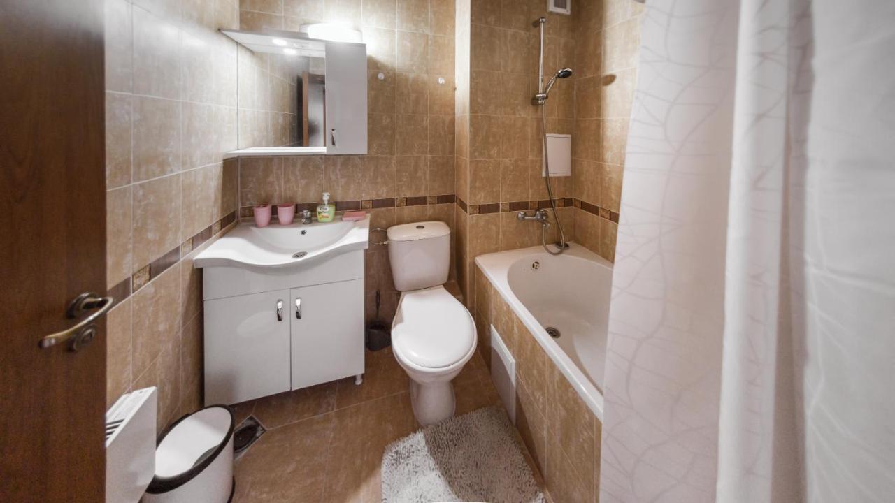 Next To Gondola. Cosy & Elegant 2 Bedroom In Neon Complex *